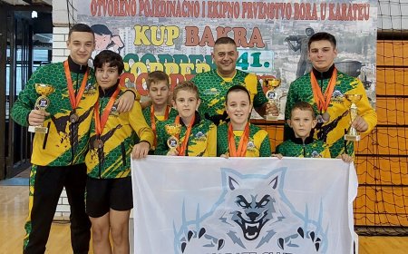 СИЛА: Карате клуб "ДОБРУДЖА" се върна от турнир в Сърбия с 19 медала