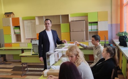 Йордан Йорданов: Гласуваме днес за следващите четири години, за да продължим напред или за да се върнем към порочния модел