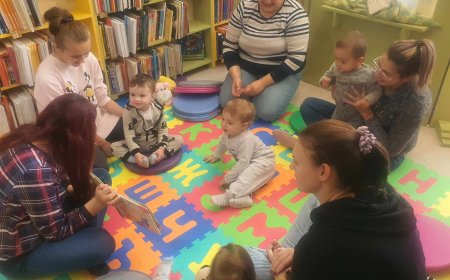 Втора  среща на клуб „Библиотечни бебета“