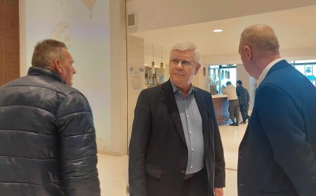 Министър Вътев: На 30 ноември изтича срокът, до който Украйна пое ангажимент у нас да не влиза украински слънчоглед