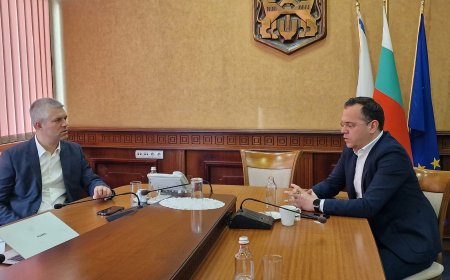 Кметовете на Добрич и Варна с План за икономически растеж на Североизточна България
