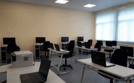 Учениците от затворените училища се връщат в класните стаи