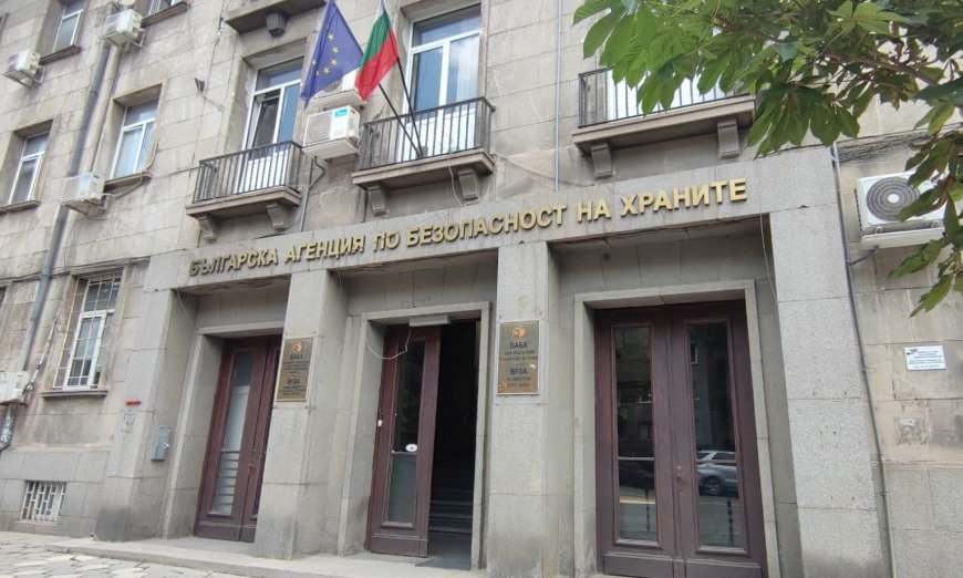 Забранява се провеждането на пазари за живи животни и животинска продукция в страната