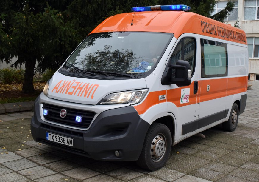 Двама пострадаха при катастрофа в Добрич
