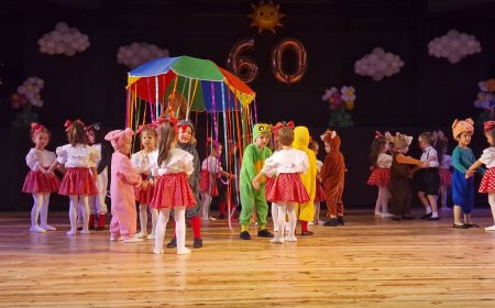 Детска градина №8 "Бодра смяна" отбеляза 60-годишен юбилей /снимки/