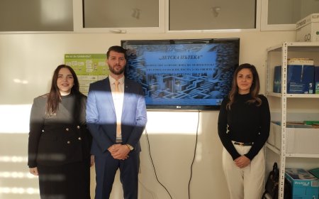 Прокурорите Валерия Златева и Даниел Илиев от Районната  прокуратура  в Добрич с обучение за въвеждане на „Детска пътека“