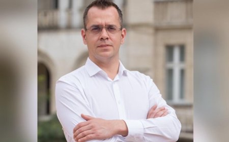 Йордан Йорданов: Весело и щастливо Рождество Христово!