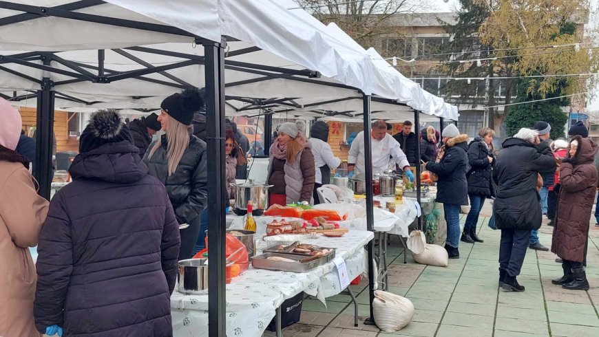 Девет отбора мерят сили в надпреварата за най-вкусна рибена чорба /снимки/