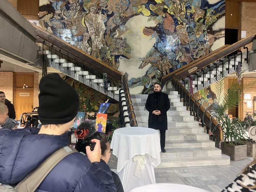 Арт героите на Добрич представят картините си в Дом-паметника „Йордан Йовков“