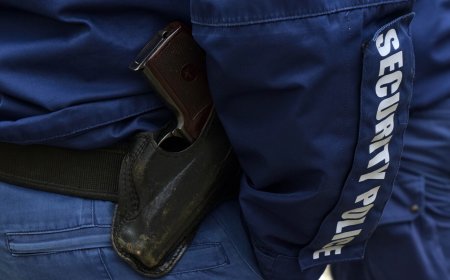Група чужденци, укрити в тайник на товарен автомобил, са задържани на ГКПП "Дуранкулак"