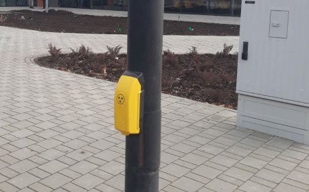 Част от светофарите в Добрич са с устройства, които са в помощ на незрящите