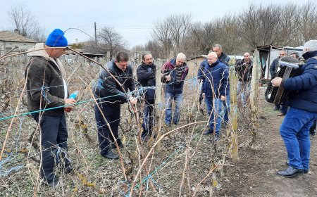Здрава и плодородна година пожела Живко Желязков на стопаните в с. Методиево