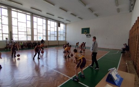 В 12 училища в областта ще се ремонтират или изградят нови спортни площадки