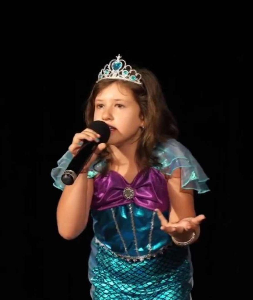 Успешен старт на годината за малката Сиана Славчева от студио за певци " Shining voices