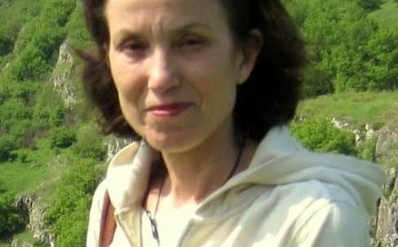 Премиерата на  „Сега ми трябва глътка светлина“от Петранка Божкова ще бъде на 28 март