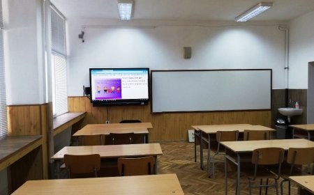 Родителите вече могат да извиняват отсъствия на децата от училище до 15 дни