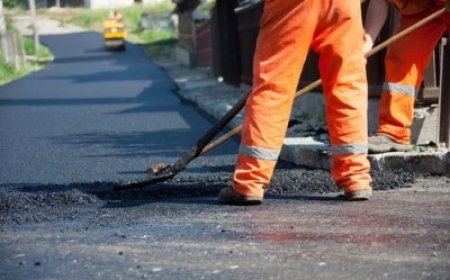 Продължават ремонтите в участъка от ул. "Калиакра" до ул. "Димитър Списаревски" в Добрич