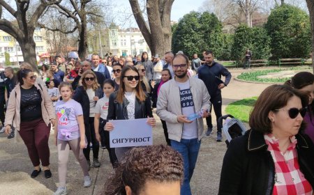 Сигурност и справедливост поискаха на пореден протест жители на Добрич