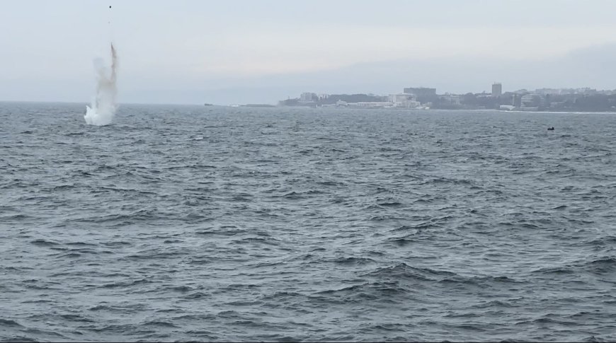 Унищожиха морска мина в морето край Варна