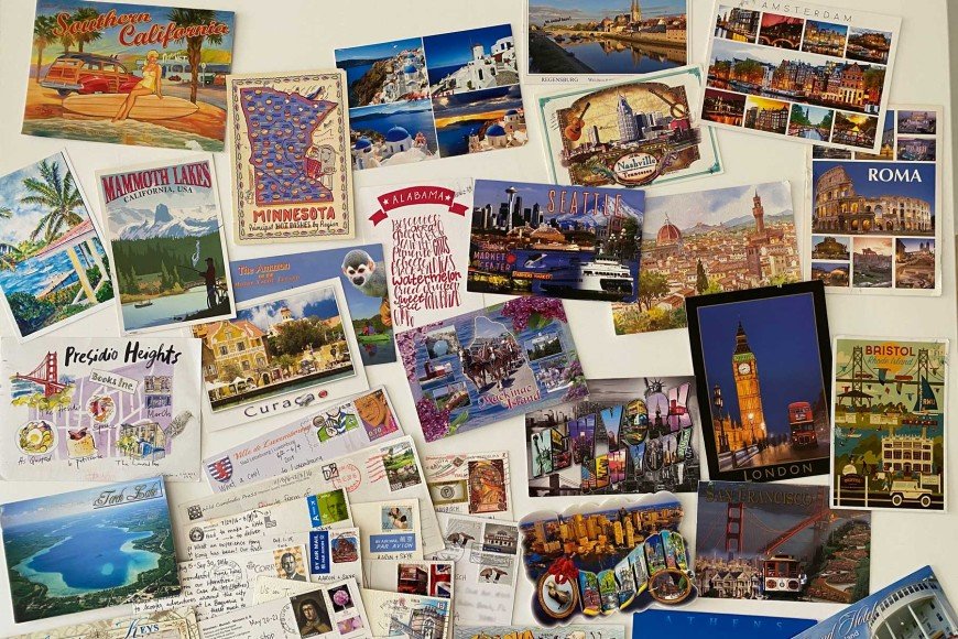25 март – Ден на пощенската картичка
