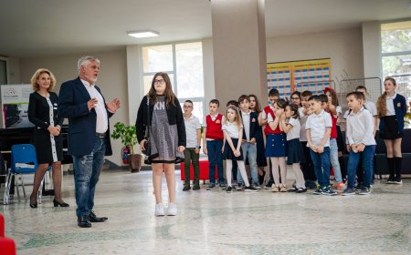 До 26 април може да се види изложбата живопис „Корени”