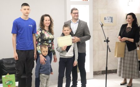 Регионалната библиотека в Добрич отличи най-активните читатели за 2023 година
