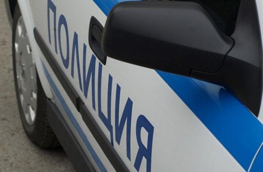 Дрогиран шофьор се преобърна в крайпътна нива край село Орлова могила