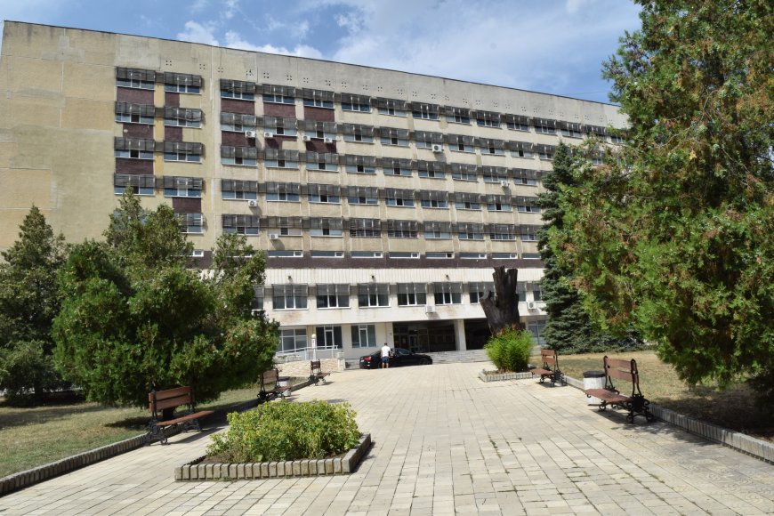 Билирубинометър беше дарен за неонатологията в МБАЛ Добрич