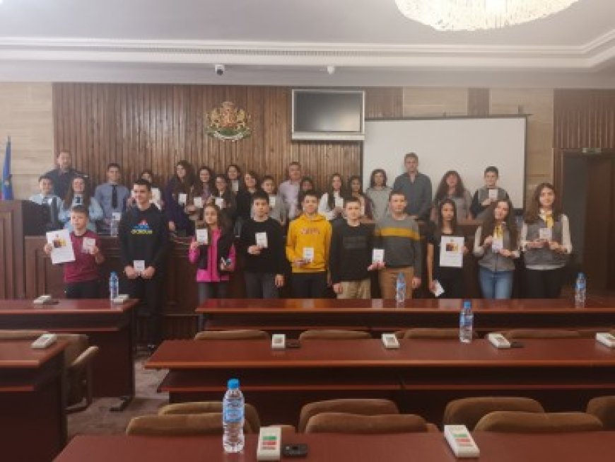 Отборът на СУ „Л.Каравелов“ – първенец в Общинското състезание„Защита при бедствия, пожари и извънредни ситуации“