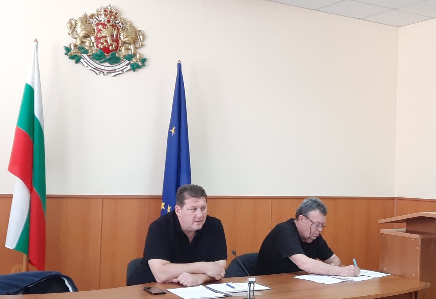 Въвеждат превантивни мерки за ограничаване на птичия грип в областта