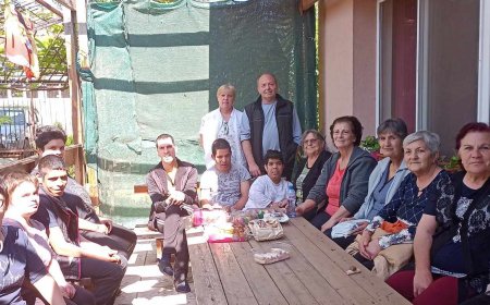 Инициативата "Баба и внуче" в Крушари