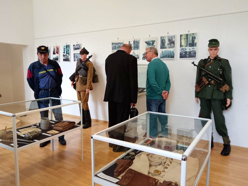 В Балчик откриха изложбата „Участието на България във Втората световна война /Двете страни на медала/“