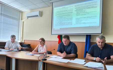 Областна комисия по заетост одобри Регионална програма по заетост