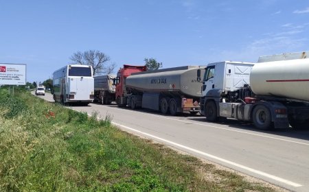 Шофьори чакат повече от две денонощия на ГКПП Дуранкулак и ГКПП Йовково