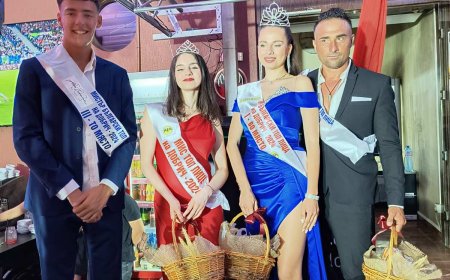 Модното шоу „Топ лица на Добрич“ триумфира с нови призьори