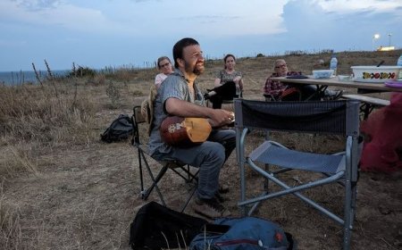 Учител по музика с концерт тази вечер в Камен бряг