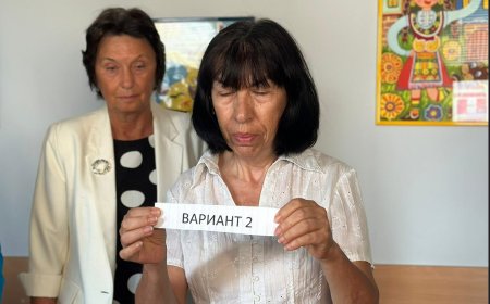 По вариант 2 и тема 16 писаха зрелостниците на днешните матури