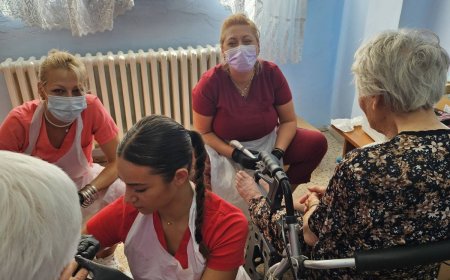 „Терапевтичен и естетичен център Гергана Пенева”  с безплатни процедури в Дома за стари хора в Добрич