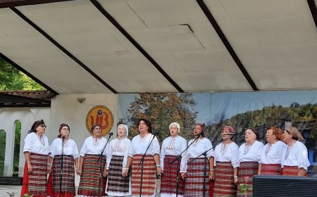 Групи от община Каварна с призови места от фолклорния събор „От Тимок до Вита“