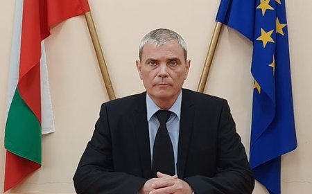 Областният управител Румен Русев пожела успешна нова учебна година на ученици и учители