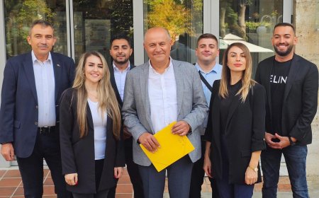 Ертен Анисова е водач на листата на Коалиция "ДПС - Ново начало" за предстоящите парламентарни избори