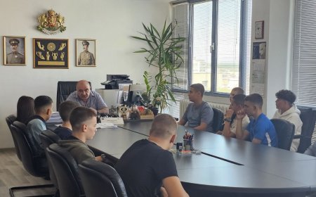 Окръжната прокуратура в Добрич посрещна ученици от Финансово-стопанска гимназия „Васил Левски“