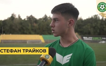 Намушканият с нож преди дни в центъра на Добрич 19-годишен младеж е футболист на Добруджа