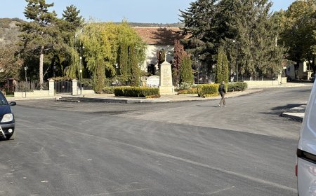 Приключи асфалтирането на две улици в Оброчище