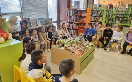 Библиотеката посрещна първокласници от СУ „Л. Каравелов“