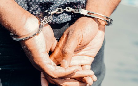 27-годишен мъж задържан за кражба на 30 чифта обувки в Добрич