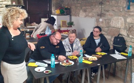 „Вкусотия в бурканче“: Първото издание на конкурса в село Езерец събра кулинарни ентусиасти