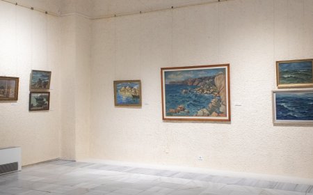 Художествена галерия – Добрич откри изложбата „Годишнини“, посветена на Морето