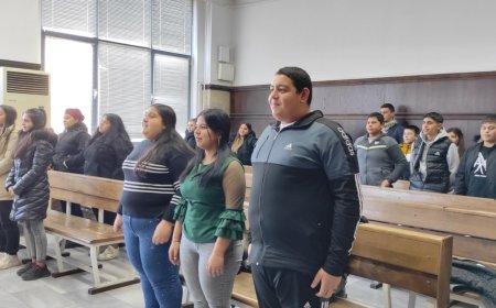 Ученици от Карапелит присъстваха на уроци, изнесени от съдии в Районния съд в Добрич