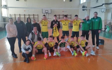 Волейбол: Момчетата под 18г.  първи в предварителната група